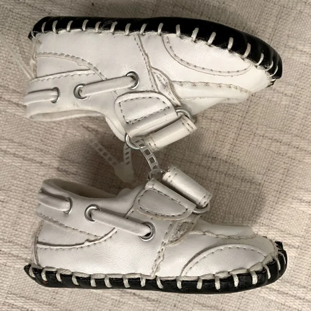 Children’s Place, White leather baby shoes